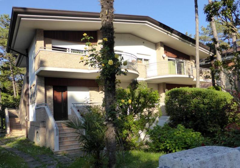 ליגננו סביאדורו Villa Anny מראה חיצוני תמונה