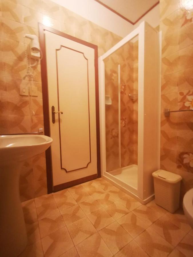 ליגננו סביאדורו Villa Anny מראה חיצוני תמונה